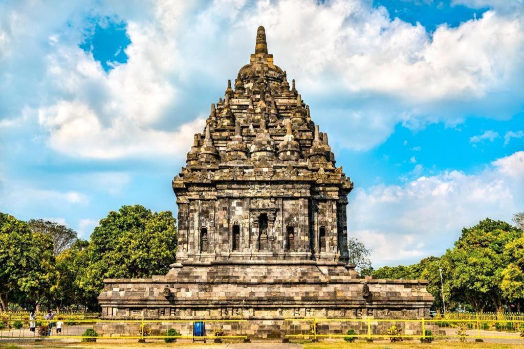Oyo 3267 Omah Suryo Hotel Yogyakarta Ngoại thất bức ảnh