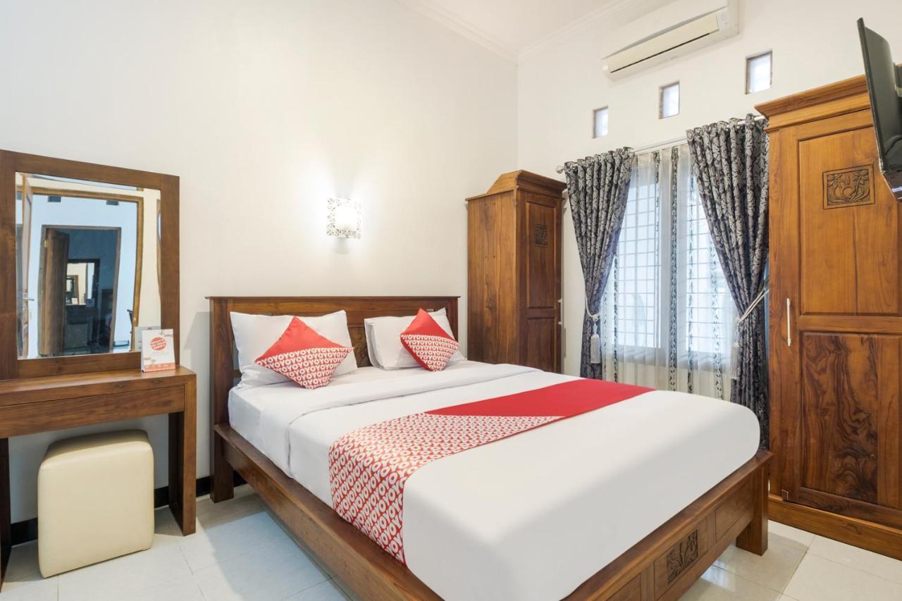 Oyo 3267 Omah Suryo Hotel Yogyakarta Ngoại thất bức ảnh