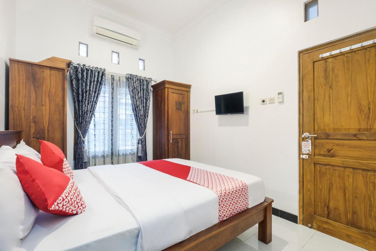 Oyo 3267 Omah Suryo Hotel Yogyakarta Ngoại thất bức ảnh